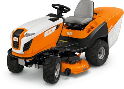 Cortacésped
  con operador a bordo STIHL RT 6112 ZL – Modelo 2022